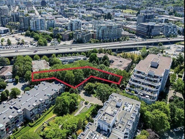 Vancouver realtor wants $2 million for False Creek lot that's valued at $1,500 and can't be developed