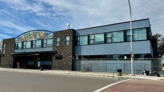 Edmonton's centralized homeless support centre set to move to McCauley