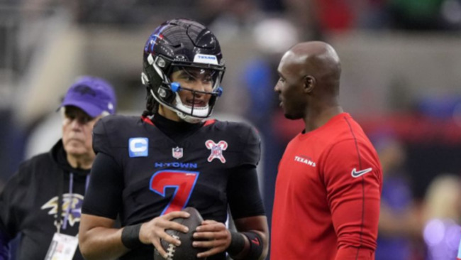 Texans HC Warns CJ Stroud’s Protection vs Rams After Signing Ex-Viking to the Squad