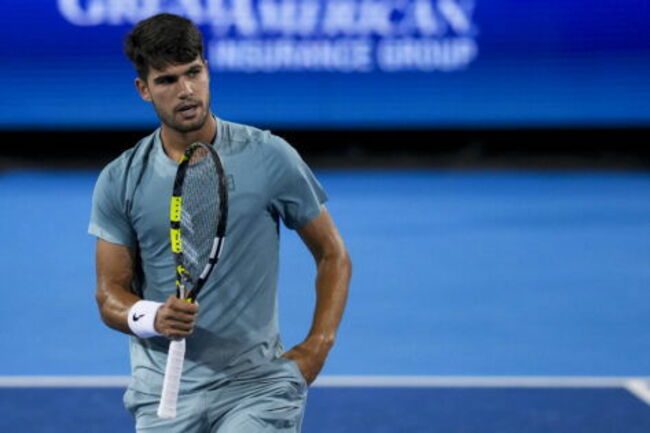 Has Carlos Alcaraz Changed His Racket? All About His Major Leap in 2025