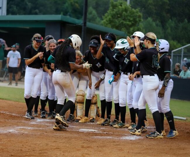 Lady Eagles rally late to down Walnut Grove, remain undefeated