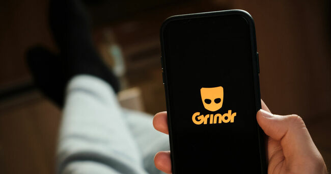 How two dads, their gay son & a shared family iPad caused the most chaotic Grindr drama ever