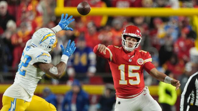 NFL Week 1 Pick 'Em: Can Chiefs start strong vs. Chargers?