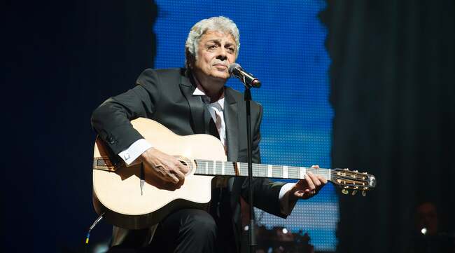 Turkish authorities cancel French-Algerian Jewish singer’s concert over his support for Israel