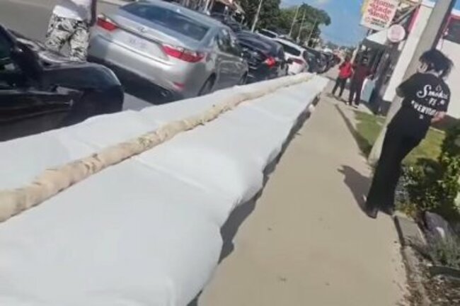 Watch: Ontario restaurant cooks up 81-foot ground beef kebab wrap