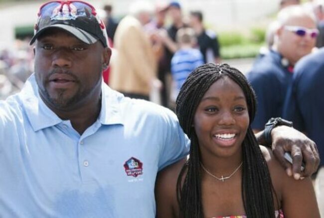 Double Delight for Warren Sapp Family as Daughter Gets Emotional Over Big College Football Turn of Events