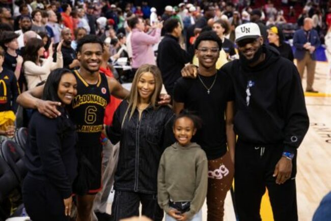 LeBron James Defines Success in Wholesome Message to His 3 Kids After Rare HoF Honor