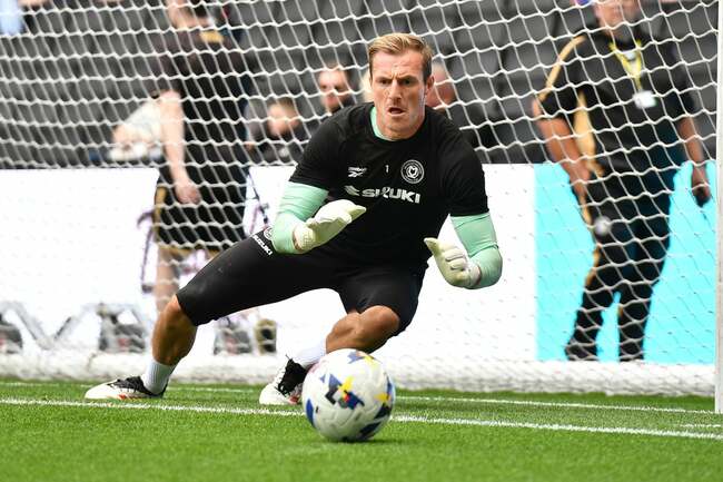 Keeper's newborn daughter saved his MK Dons career