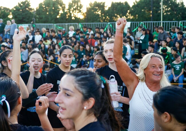 Prep spotlight: Harker coach dedicates outdoor volleyball win to late mom
