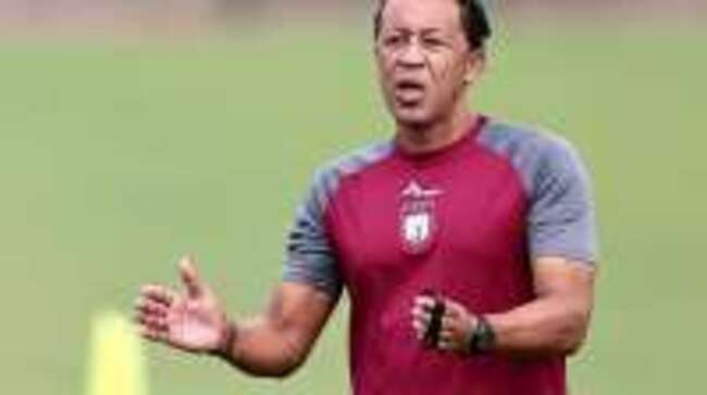 Cape Verde boss Bubista urges squad to seize chance to reach first World Cup