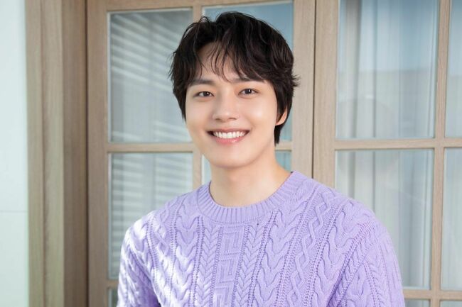 Yeo Jin-goo announces enlistment, vows to return ‘more mature and grounded’
