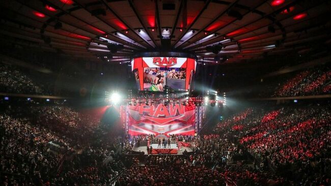 WWE announces 3-time World Heavyweight Champion is returning to RAW