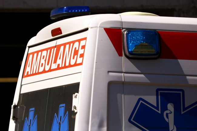 Hitna pomoć: Motociklista (28) lakše povrećen u udesu u Nemanjinoj