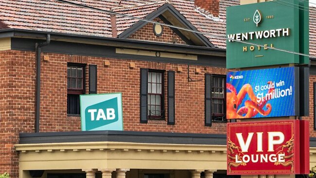 ‘Extremely serious’: Billionaire’s pub among Sydney venues found flouting laws