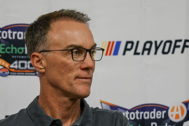 Kevin Harvick reacts to Corey Heim’s ‘unbelievable’ NASCAR championship-securing move