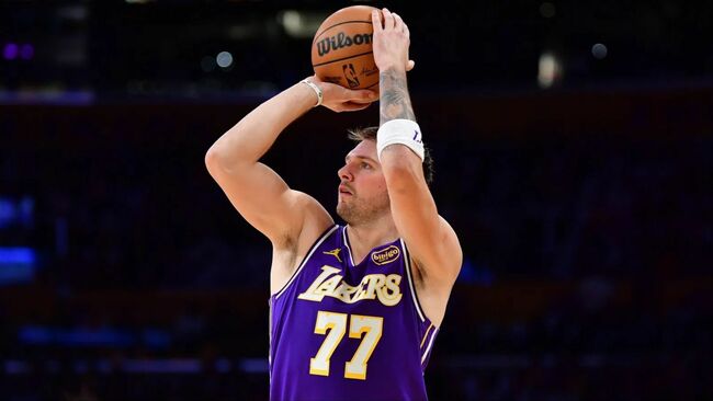 Lakers Trade Rumors: Mavericks' $54 million center emerges on LA's radar as front office eyes Luka Doncic's reunion with high-flying teammate