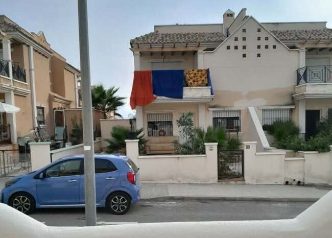 Despair as Brit expats' Alicante community is taken over by squatters