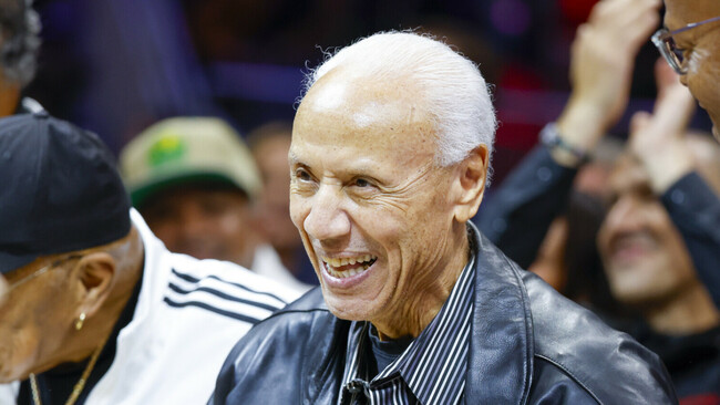 Basketball Hall of Famer Lenny Wilkens dies at 88