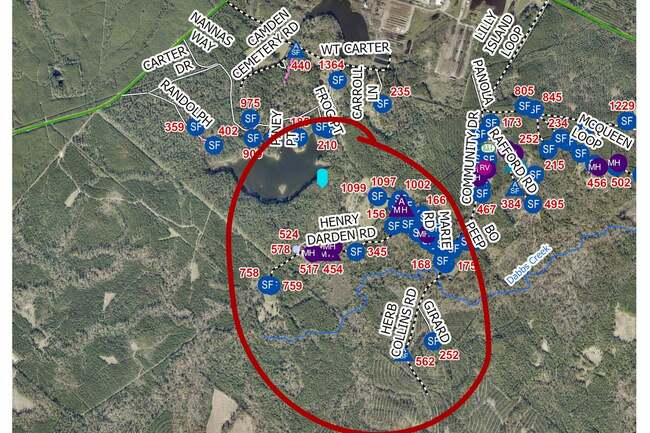 Southeast Texas residents urged to evacuate after 8-inch hole found in dam