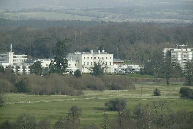 Police respond after rat infestation at MoD Southwick Park where instructors had vermin "on their desks"