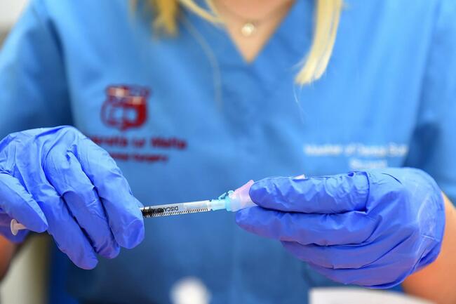 Many doctors and nurses shun COVID booster vaccine – study