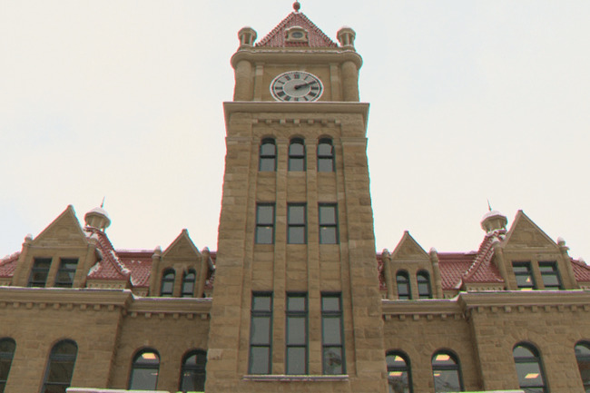 Calgary city council boosts funding for transit and recreation, cuts climate spending