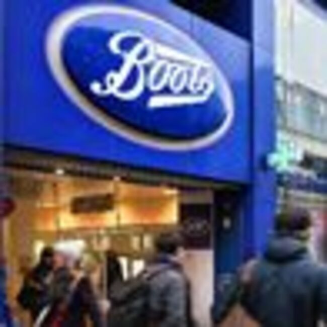 Boots No7 luxury £135 anti-ageing Christmas gift set slashed to just £39 online