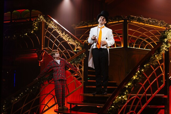 Theater/Arts: ‘Tinselcolor Holiday Soundtracks Live’ wows at CineVita