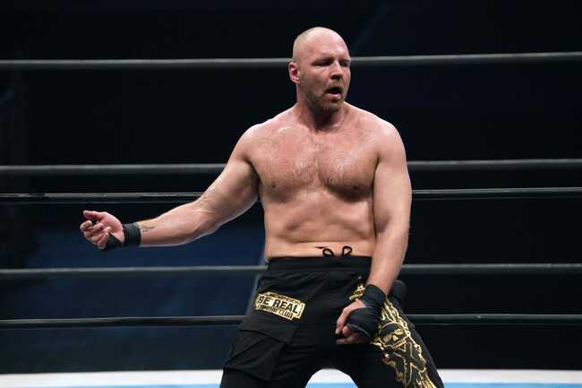 Jon Moxley suddenly calls out top AEW faction