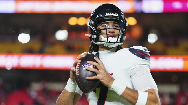 C.J. Stroud TD pass gives Texans 10-0 lead over Chiefs