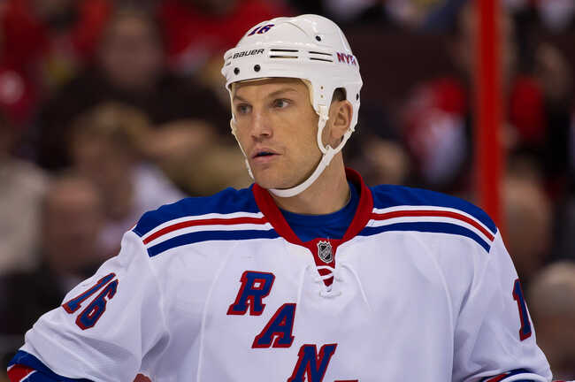 Ex-Rangers enforcer Sean Avery reckons he had a "gay closeted teammate" during his 10-year NHL career
