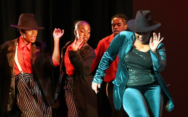 Column: Southland College Prep’s Gloria Chatman honored for inspiring young artists