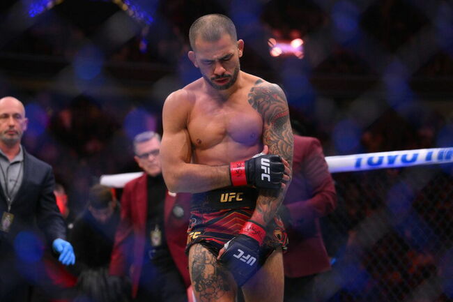 Alexandre Pantoja Receives Ray of Hope in New Medical Update After Brutal UFC 323 Injury