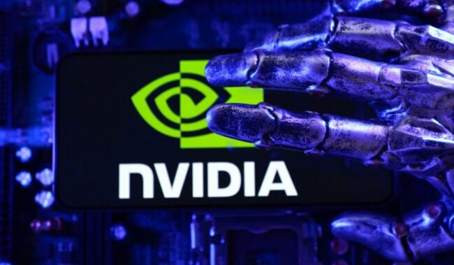 Trump’s Ominous Decision to Sell Advanced Chips to China