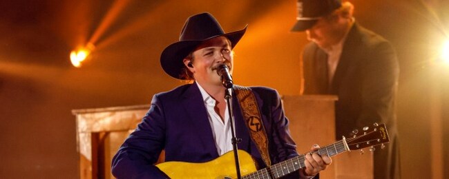 Zach Top Gets Fans Rowdy for the New Year During ‘Nashville’s Big Bash’ Performance