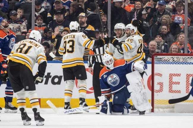 Pastrnak, Bruins cruise past Oilers 6-2
