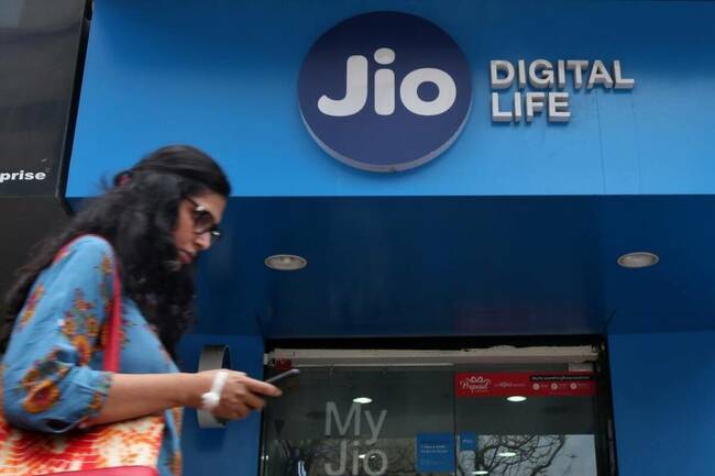 Jio posts flat Q4 profit, revenue down