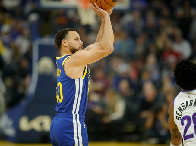 Steph Curry’s dazzling third quarter paces Warriors in win over Utah Jazz