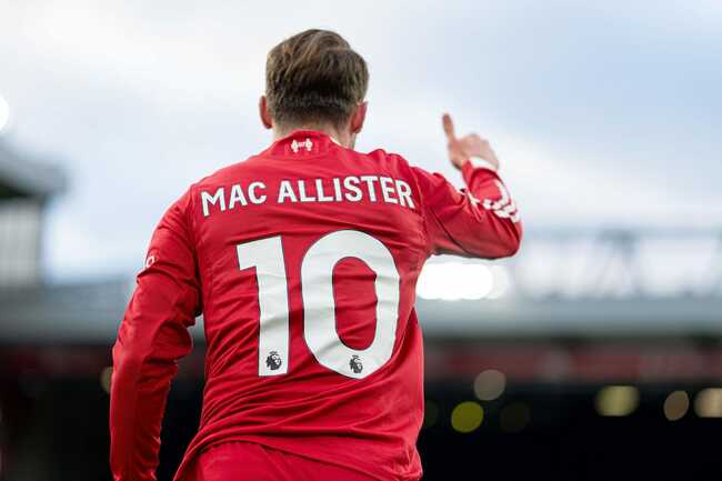 "I do not see us becoming champions again" - Liverpool star makes honest claim while naming favorites to win PL