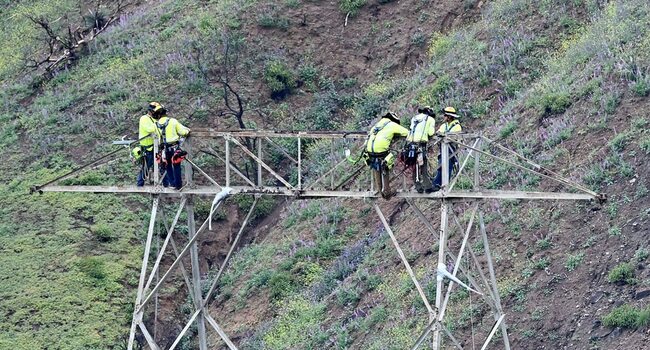 SoCal Edison compensated only 82 Eaton fire victims 2 months into recovery program