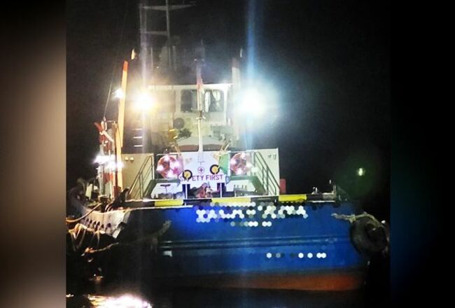 Two tugboats detained for illegal anchoring off Johor waters
