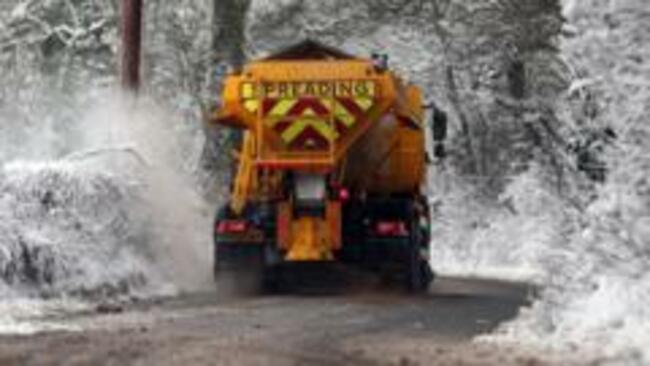 How gritters work and risk to drivers explained