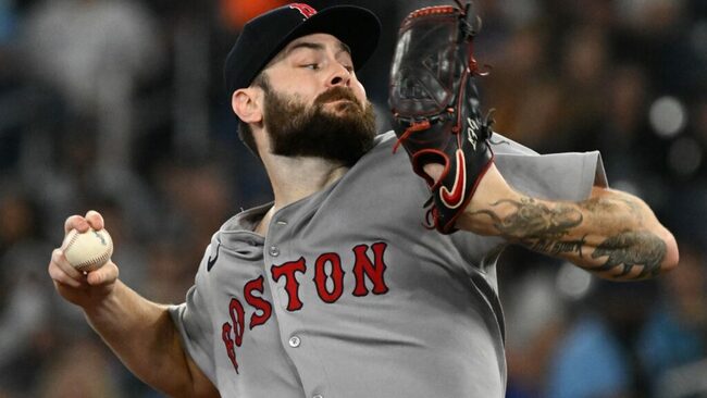 Report: AL Contender ‘Talking To’ Free-Agent Pitcher Lucas Giolito