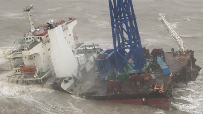 'Slim' chance of finding missing crew of sunken vessel