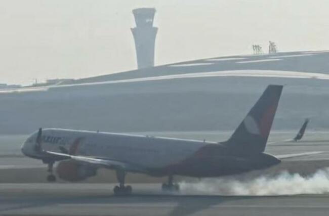 Russian passenger flight makes emergency landing in Lanzhou