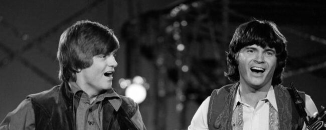 Born on This Day in 1937, One-Half of Rock n’ Roll’s Most Beloved Sibling Duo, Whose Songs Later Became Hits for Linda Ronstadt and Vince Gill