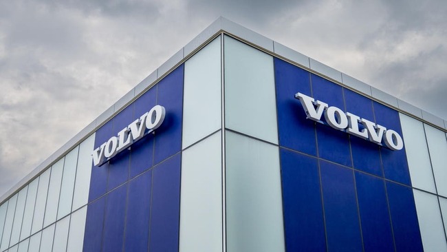 Volvo Plummets 25%—Pacing Worst Day Ever—After U.S. Tariffs Slash Revenue