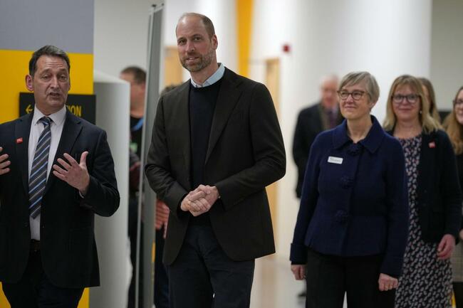 UK police force ‘assesses claims’ the ex-prince Andrew sent sensitive reports to Epstein