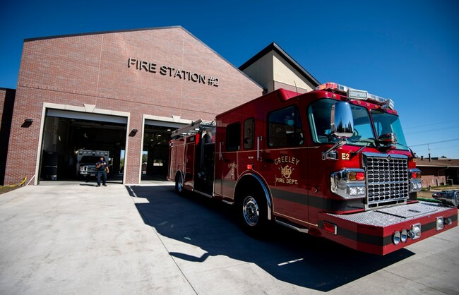 1 taken to hospital with 2nd-, 3rd-degree burns in Greeley apartment fire