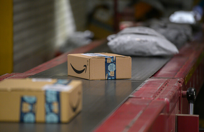 Amazon is selling a vintage-style cottagecore quilt set for just $40